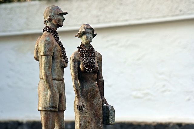 socha muže a ženy